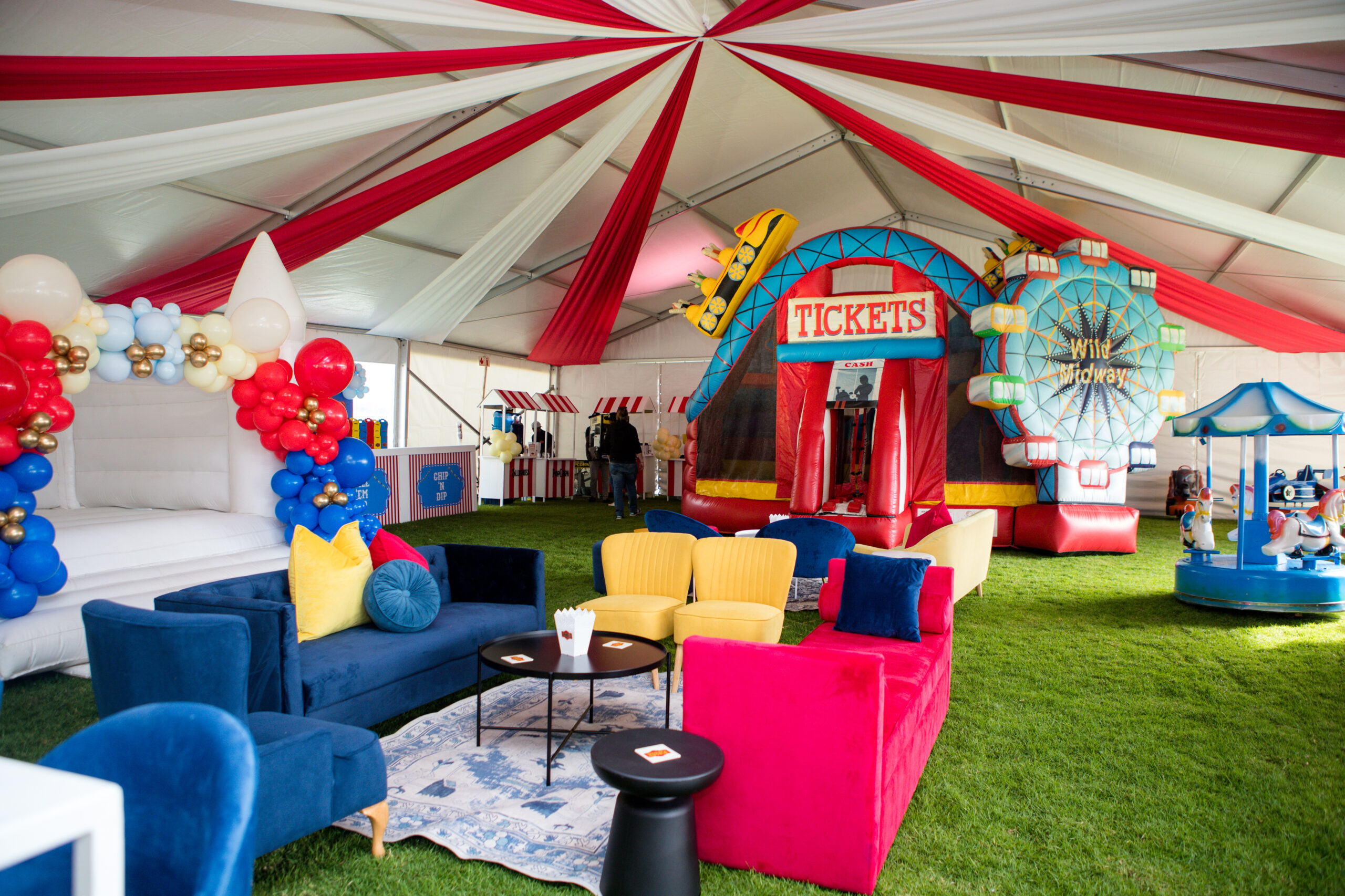 Circus-themed children’s birthday party déco