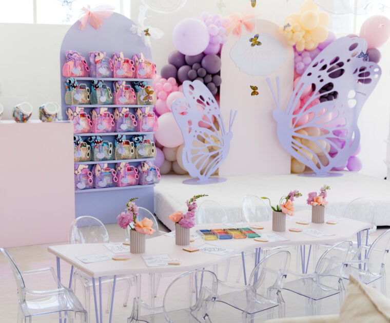 Liora's Onederland Party